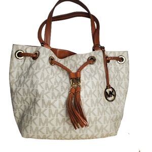 Michael Kors Jet Set Large Logo Leather Gathered Brown Vanilla Tote Purse 15"